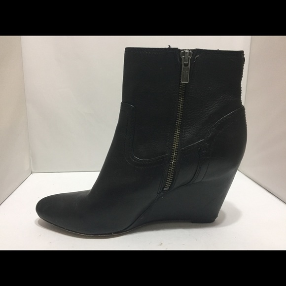 Frye "Regina" Wedge Ankle Boots Black Leather 7M - Picture 8 of 12